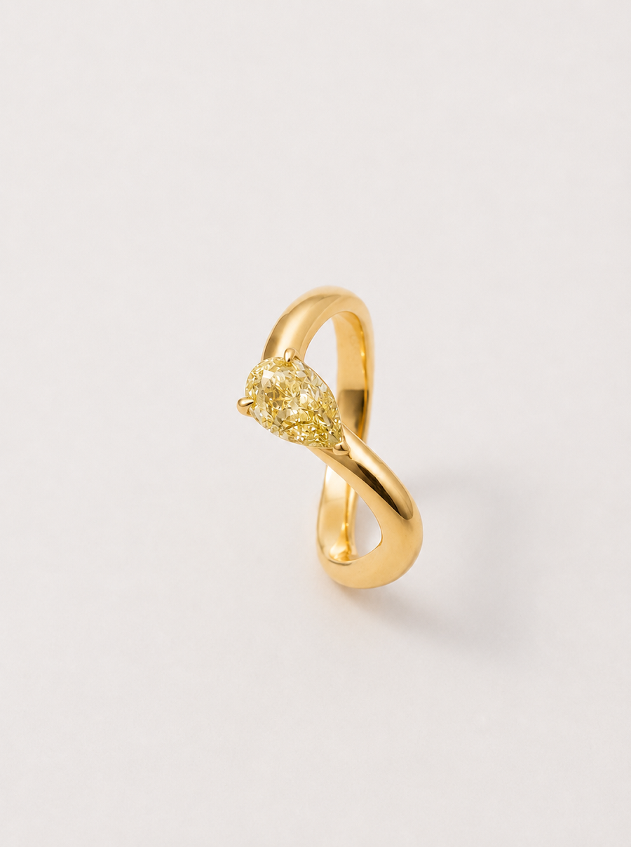 Path Ring Yellow Diamond